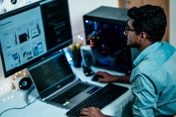 Comment installer un système de refroidissement à air pour un PC overclocké?